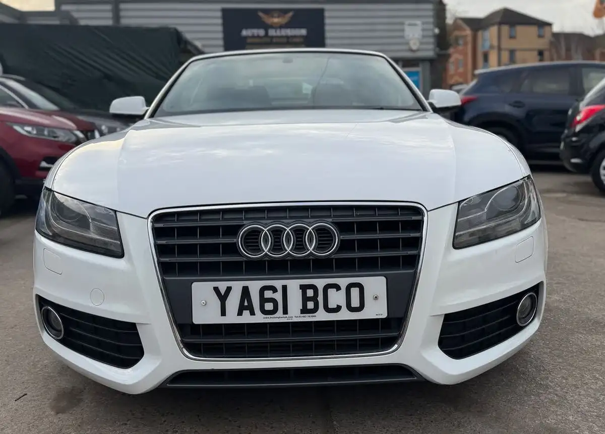 2012-audi-a5-20-s-line-211ps-cabriolet-2d-big-7
