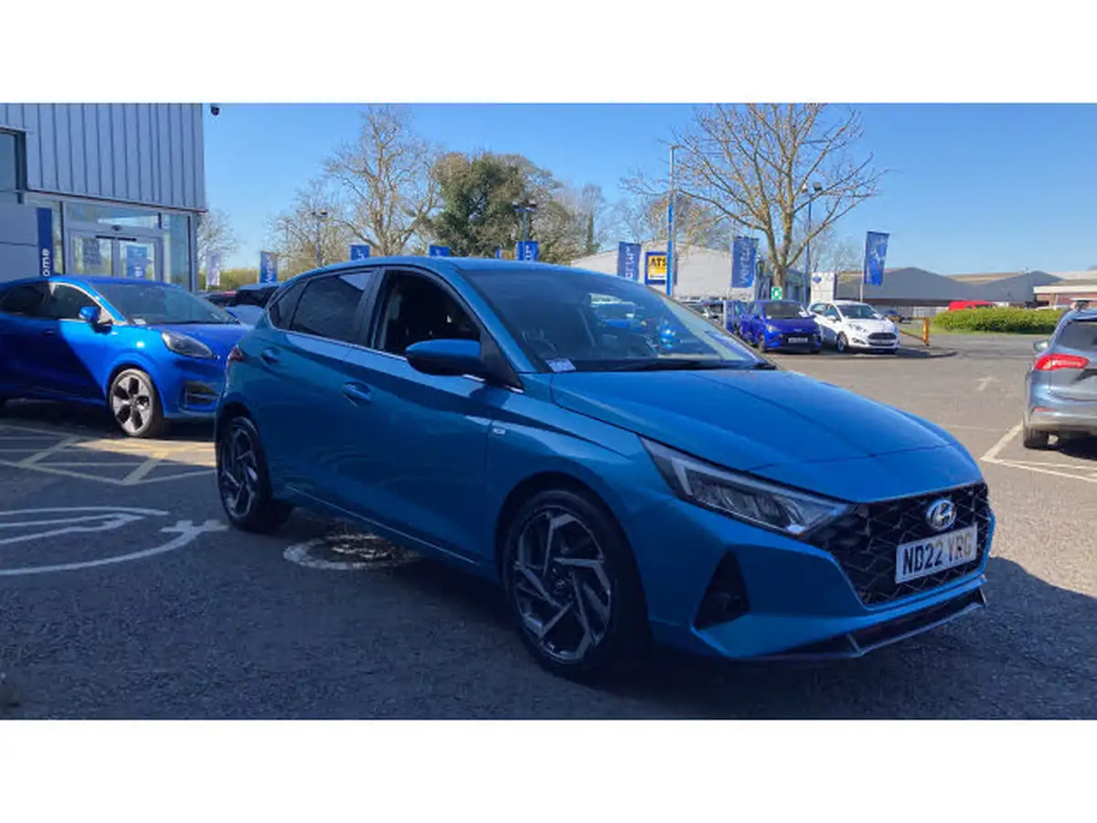 2022-hyundai-i20-10-t-gdi-premium-eclutch-imt-big-0