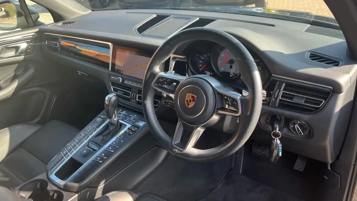 2020-porsche-macan-30-v6-s-big-8
