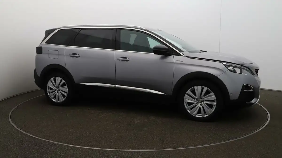 2019-peugeot-5008-suv-16-puretech-gt-line-premium-big-41