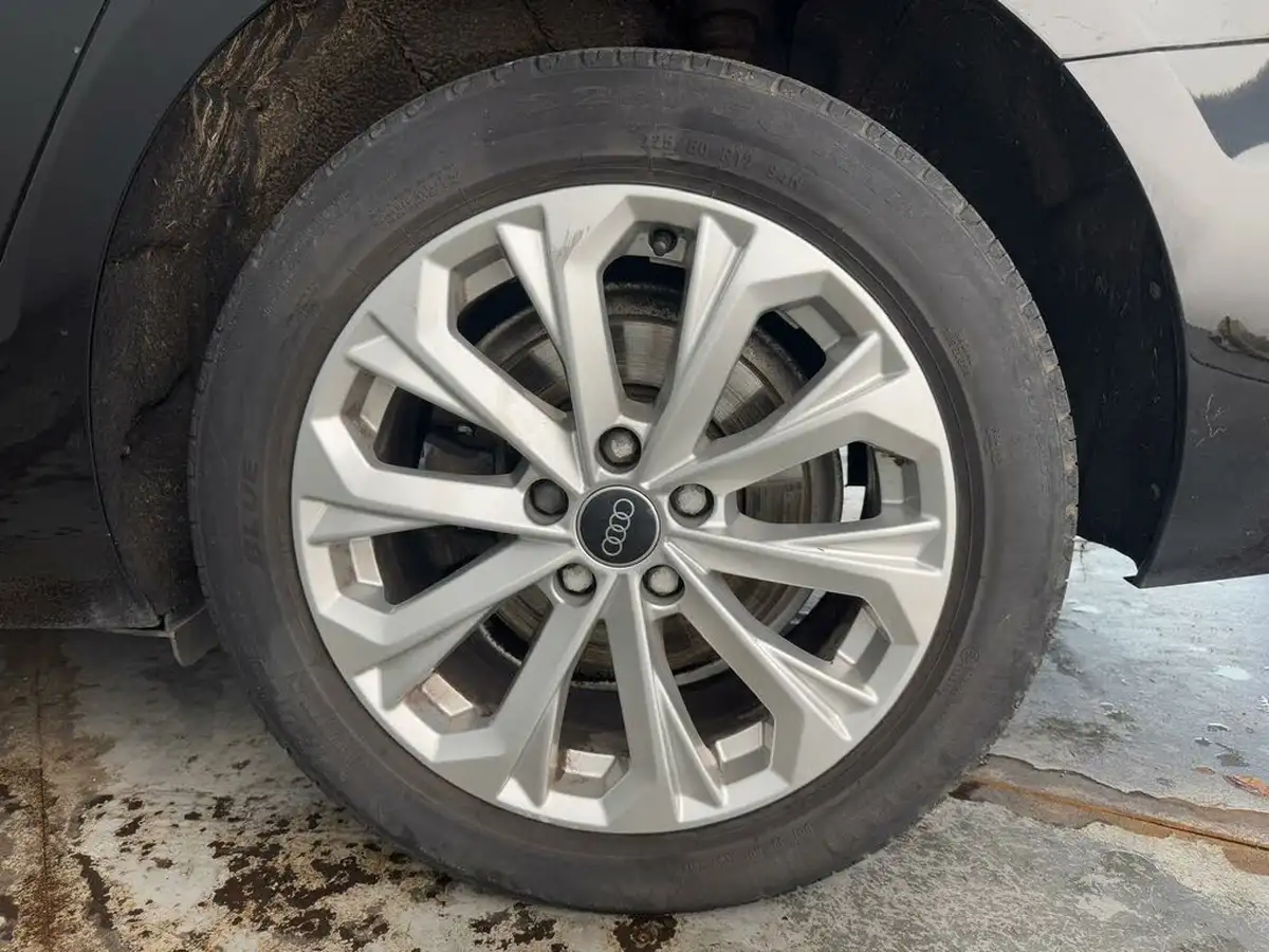 2022-audi-a4-avant-20-35-tdi-technik-big-39