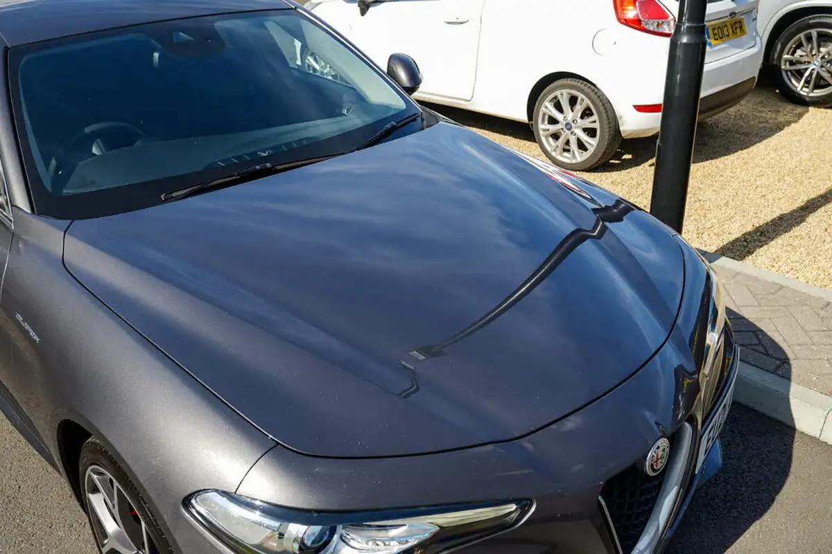 2021-alfa-romeo-giulia-22td-lusso-ti-big-4