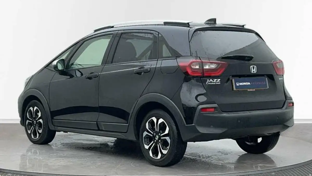 2023-honda-jazz-15-i-mmd-crosstar-ex-big-2