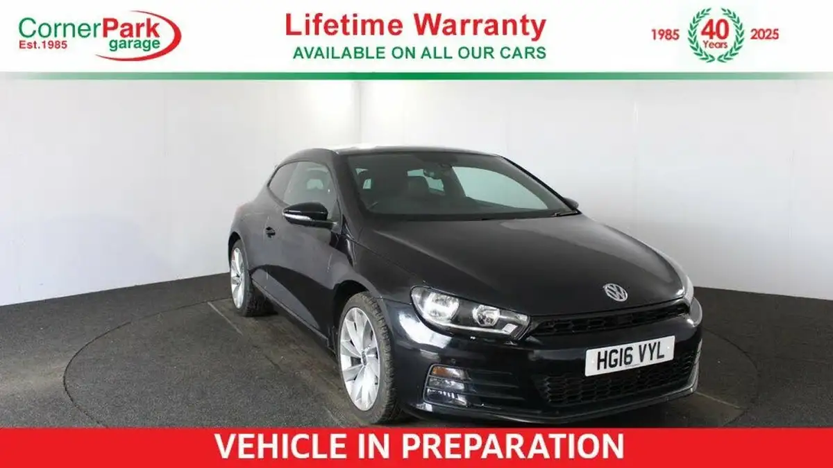 2016-volkswagen-scirocco-20-tsi-gt-big-0