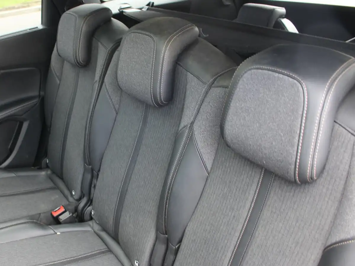 2019-peugeot-5008-suv-12-puretech-gt-line-premium-eat8-big-41