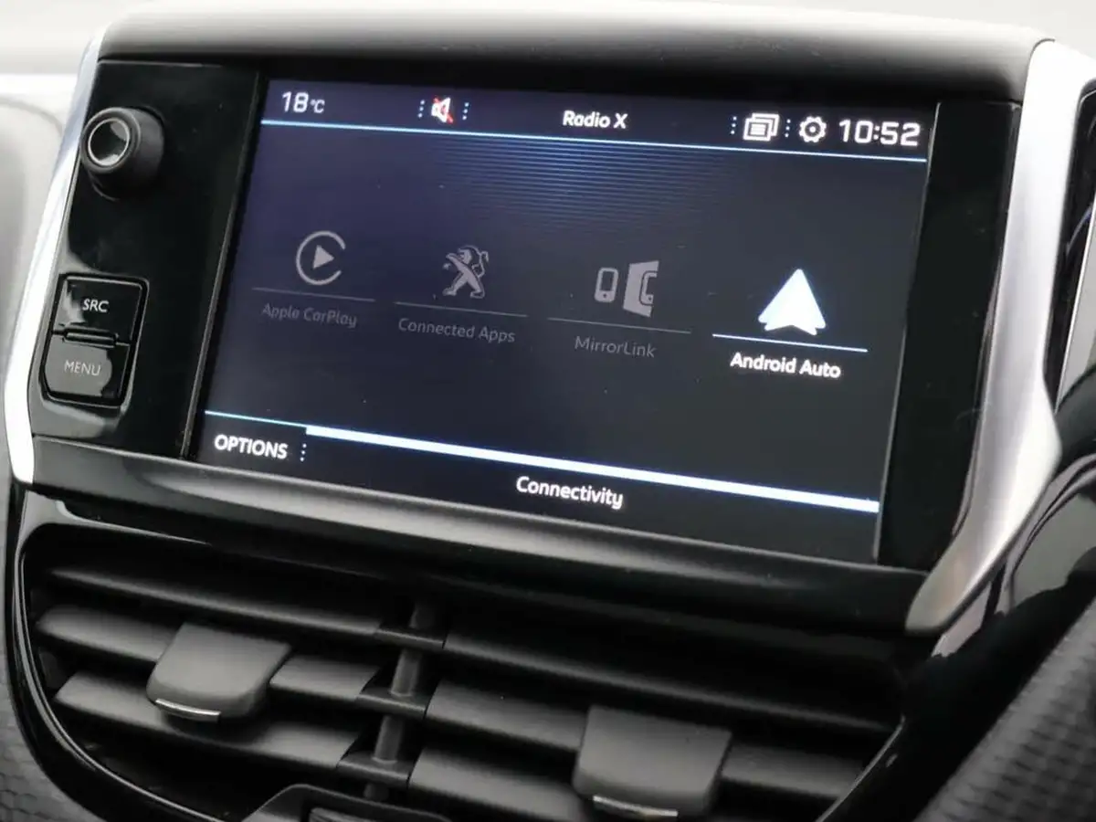 2018-peugeot-2008-suv-12-puretech-allure-premium-ss-big-15