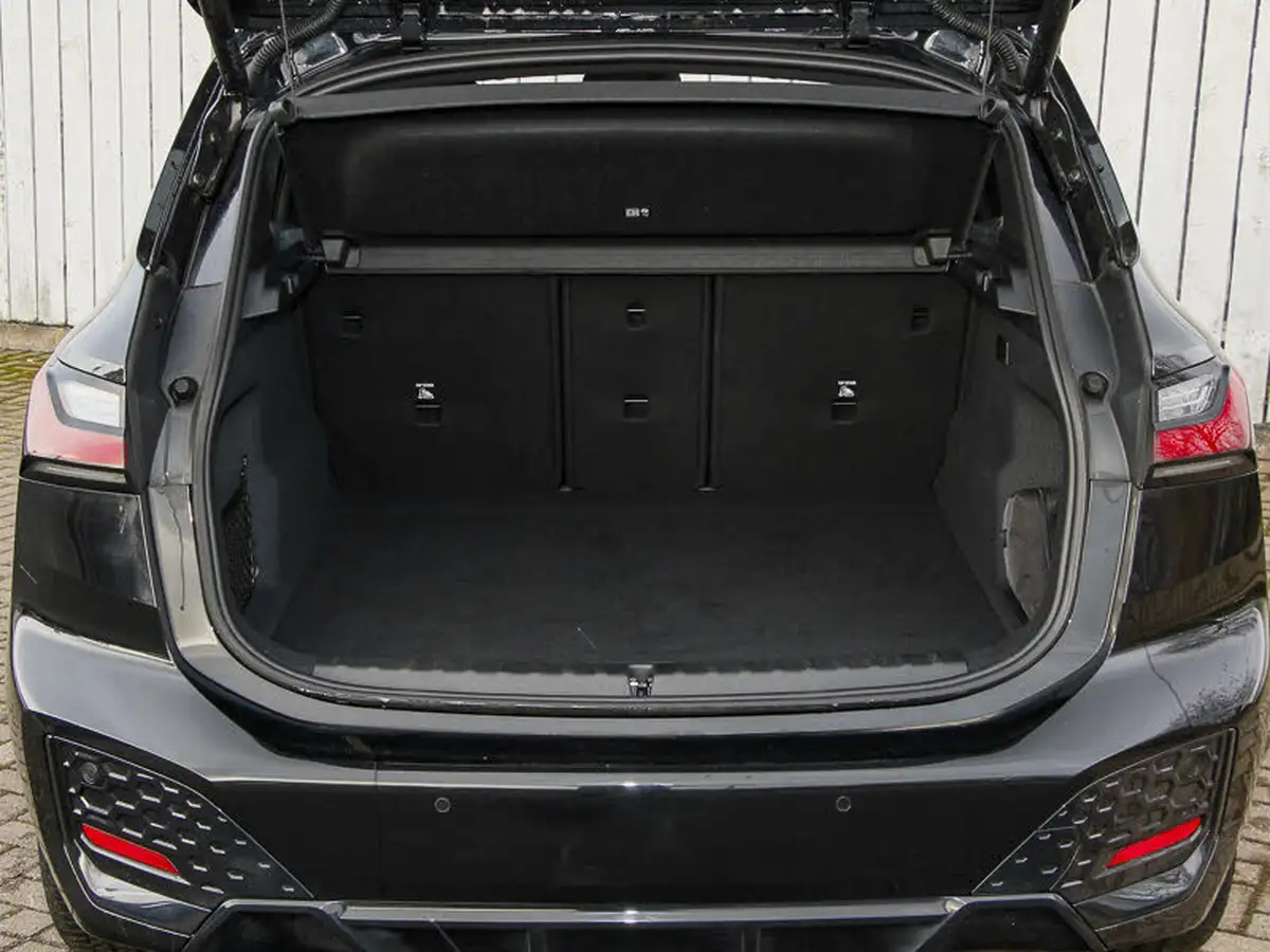 2023-bmw-2-series-15-225e-xdrive-m-sport-big-12