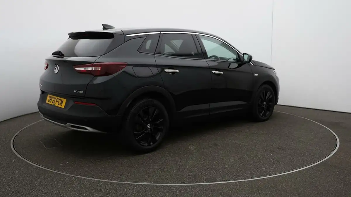 2020-vauxhall-grandland-x-12-sri-nav-big-45