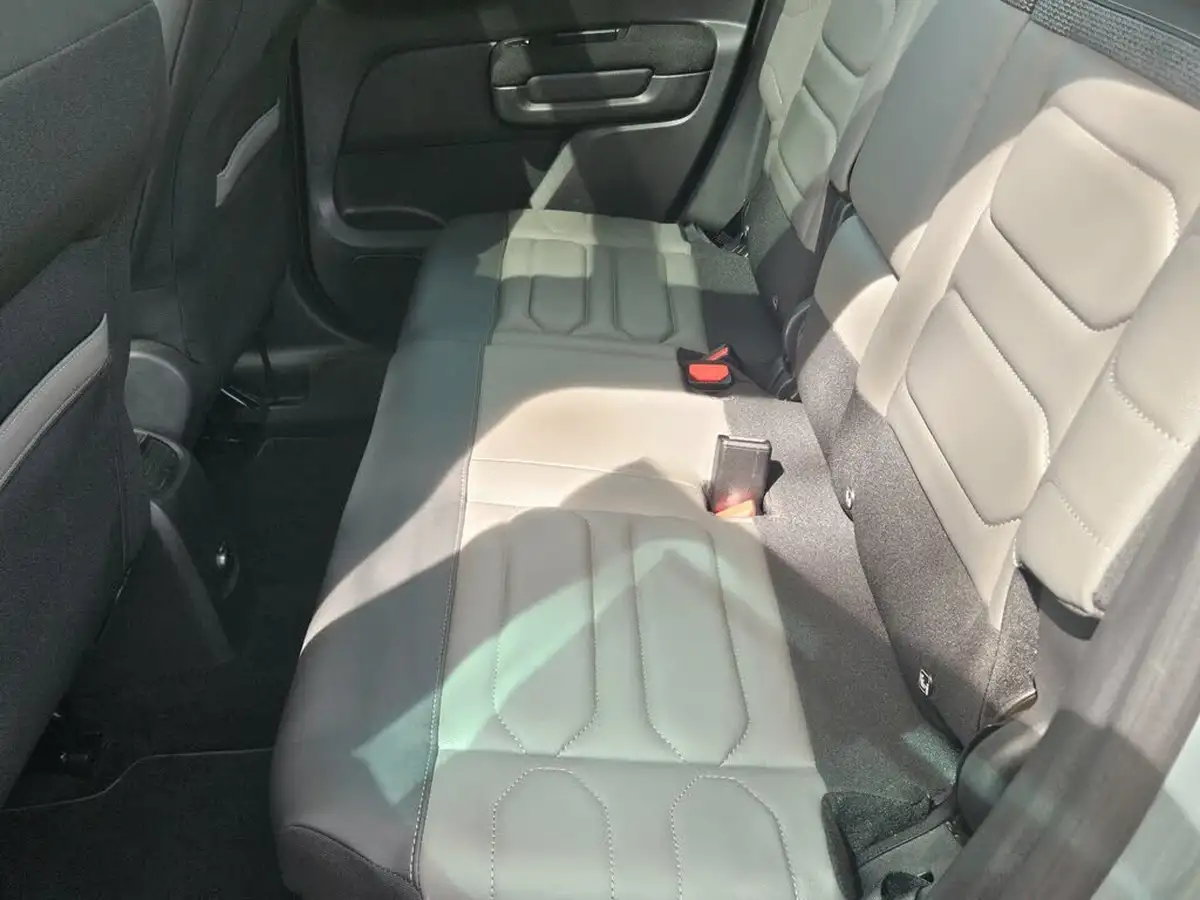2021-citroen-c3-aircross-12-puretech-shine-plus-110ps-big-31