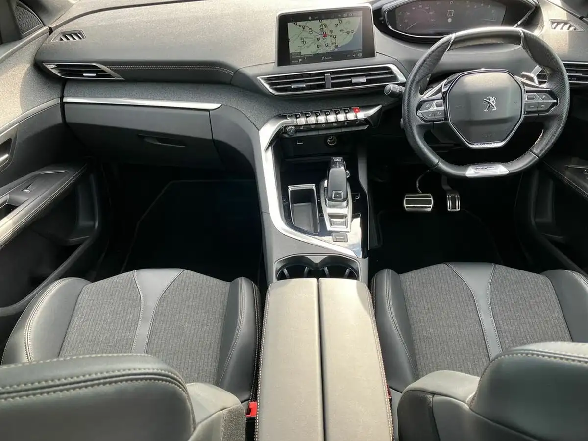 2019-peugeot-3008-suv-16-puretech-gt-line-180bhp-ss-eat8-big-8