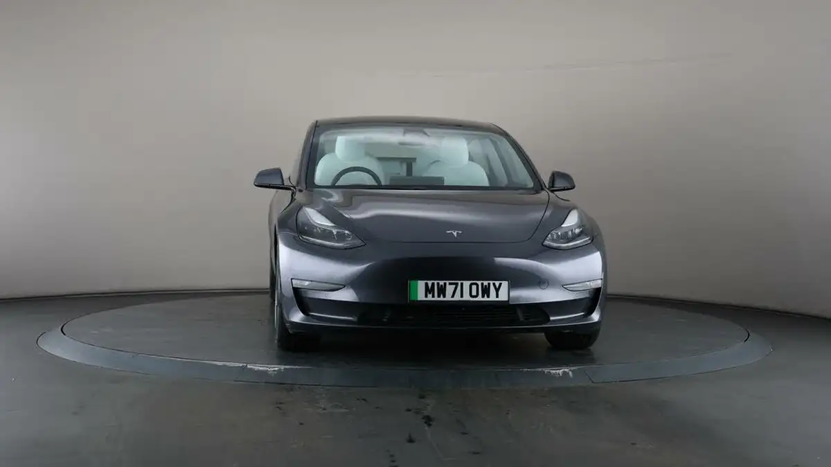 2021-tesla-model-3-e-long-range-awd-big-41