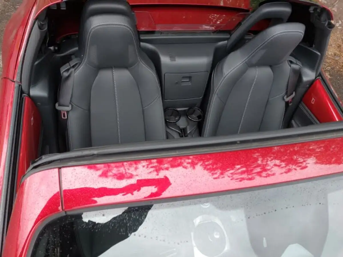 2024-mazda-mx-5-15-exclusive-line-roadster-big-13