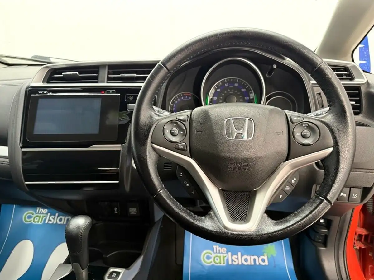 2018-honda-jazz-13-i-vtec-ex-cvt-big-17