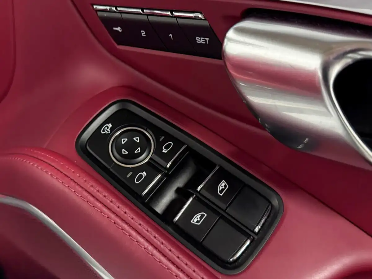 2022-porsche-boxster-718-40-boxster-gts-40-big-22