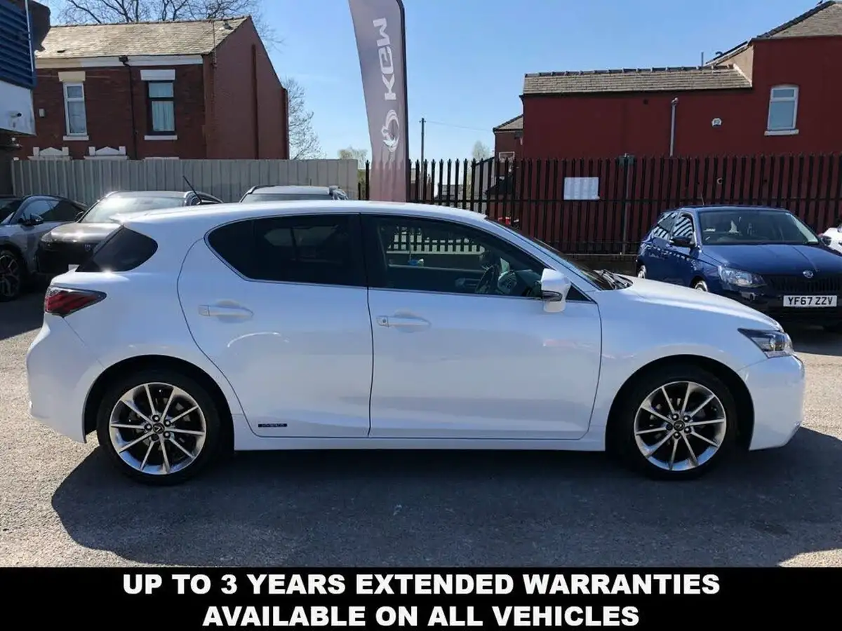 2014-lexus-ct-200h-18-advance-big-3