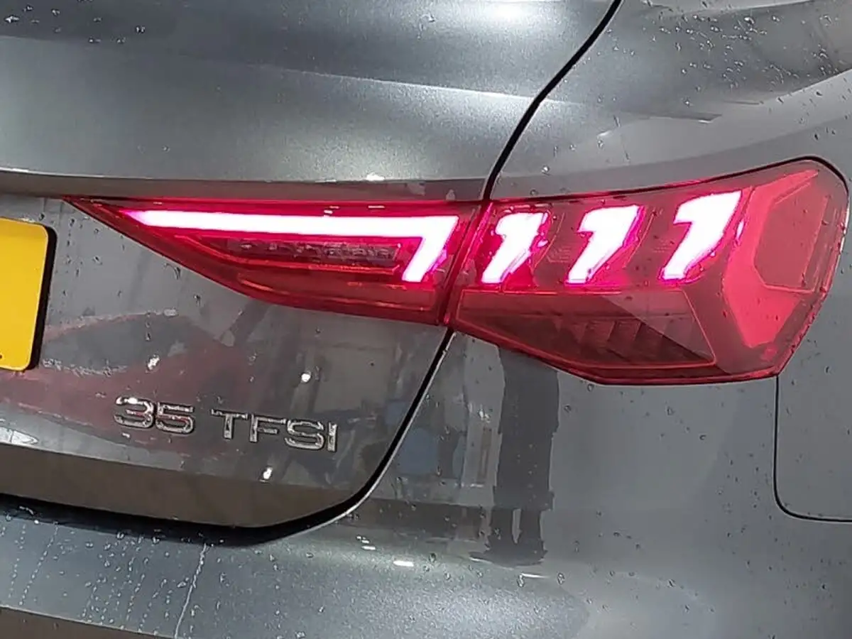 2021-audi-a3-15-35-tfsi-s-line-sportback-5d-big-15