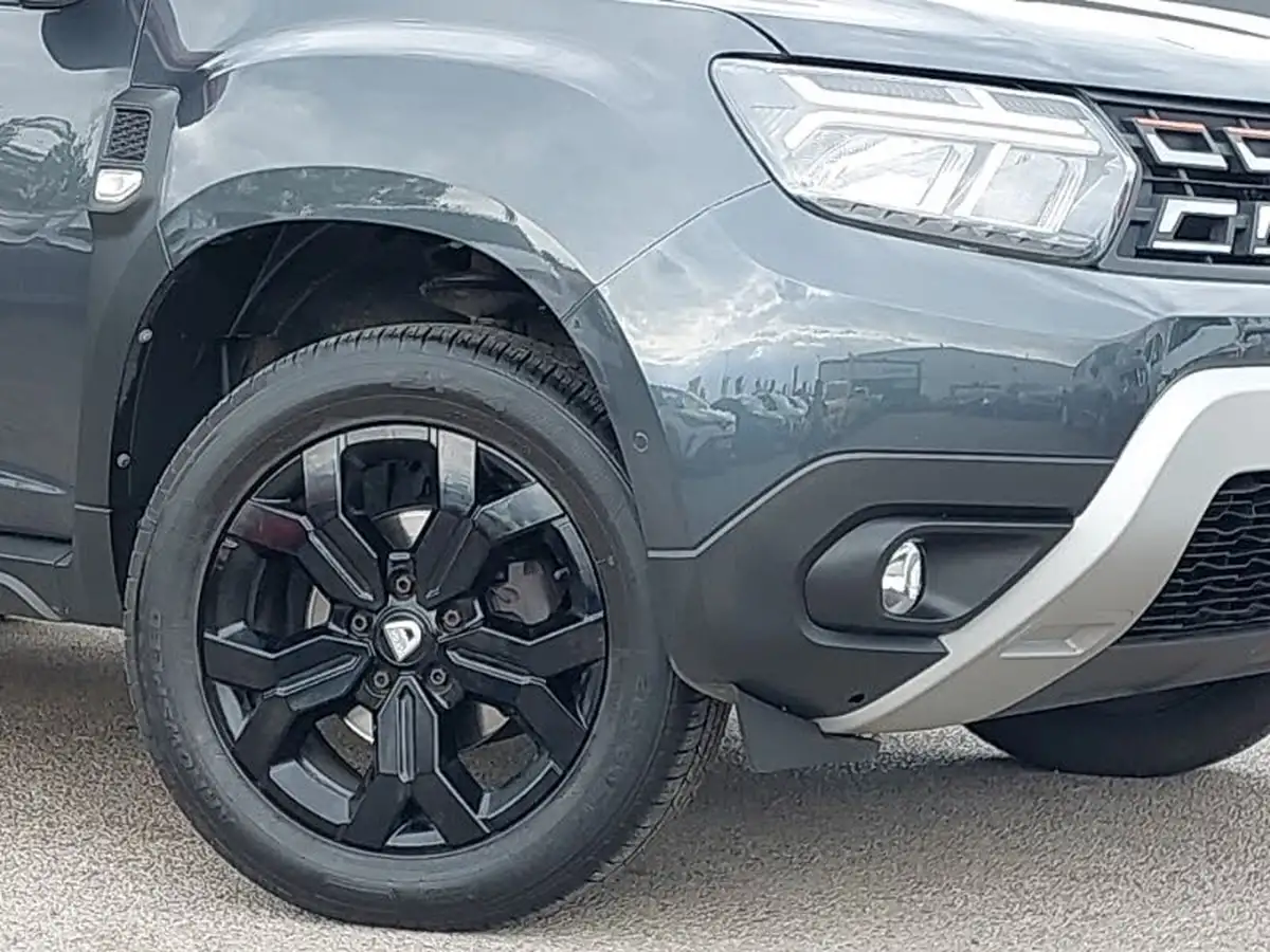 2023-dacia-duster-13-tce-extreme-se-150bhp-edc-big-8