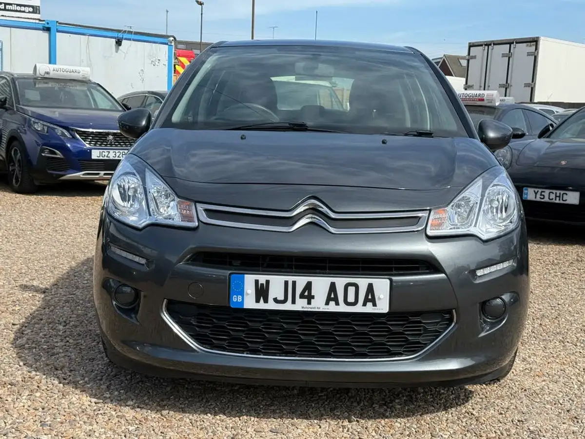 2014-citroen-c3-12-e-vti-vtr-big-4