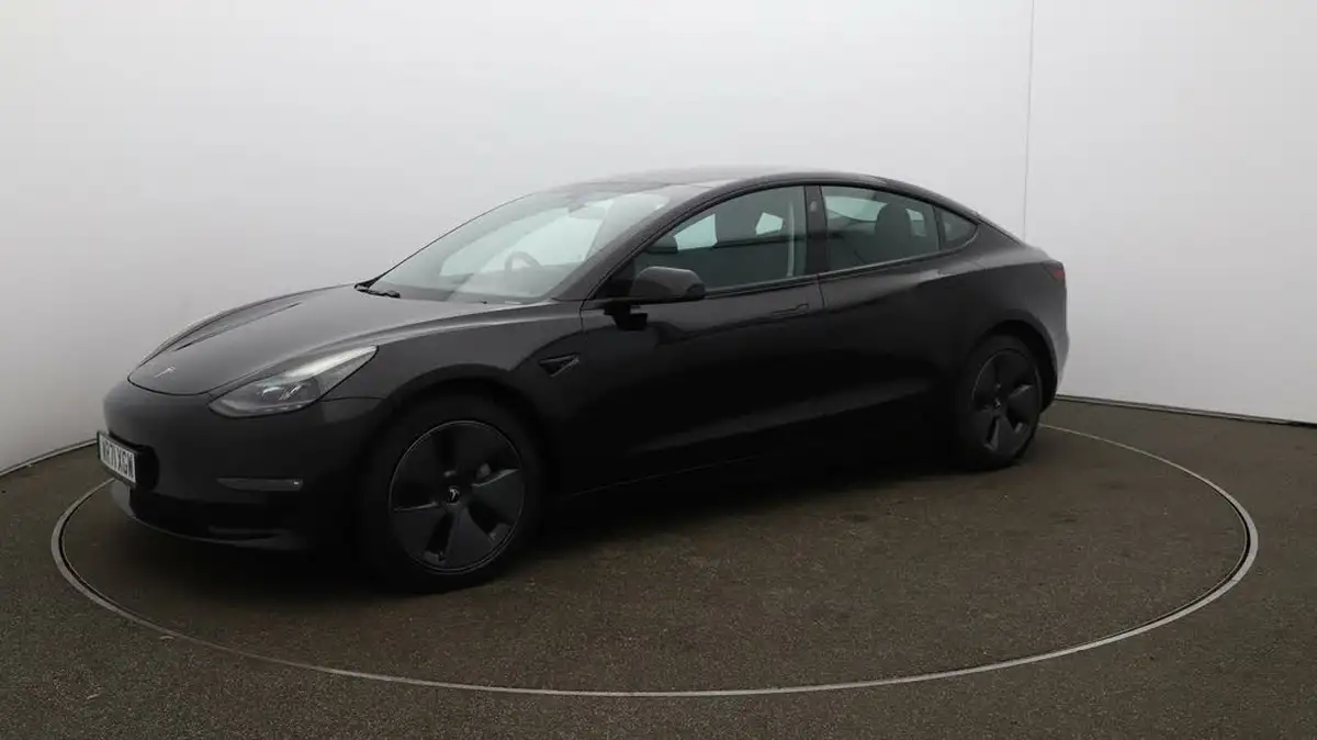 2021-tesla-model-3-e-long-range-awd-big-59