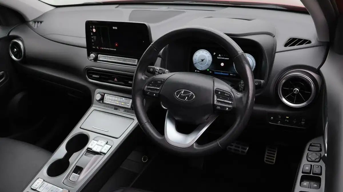 2021-hyundai-kona-e-ultimate-big-9
