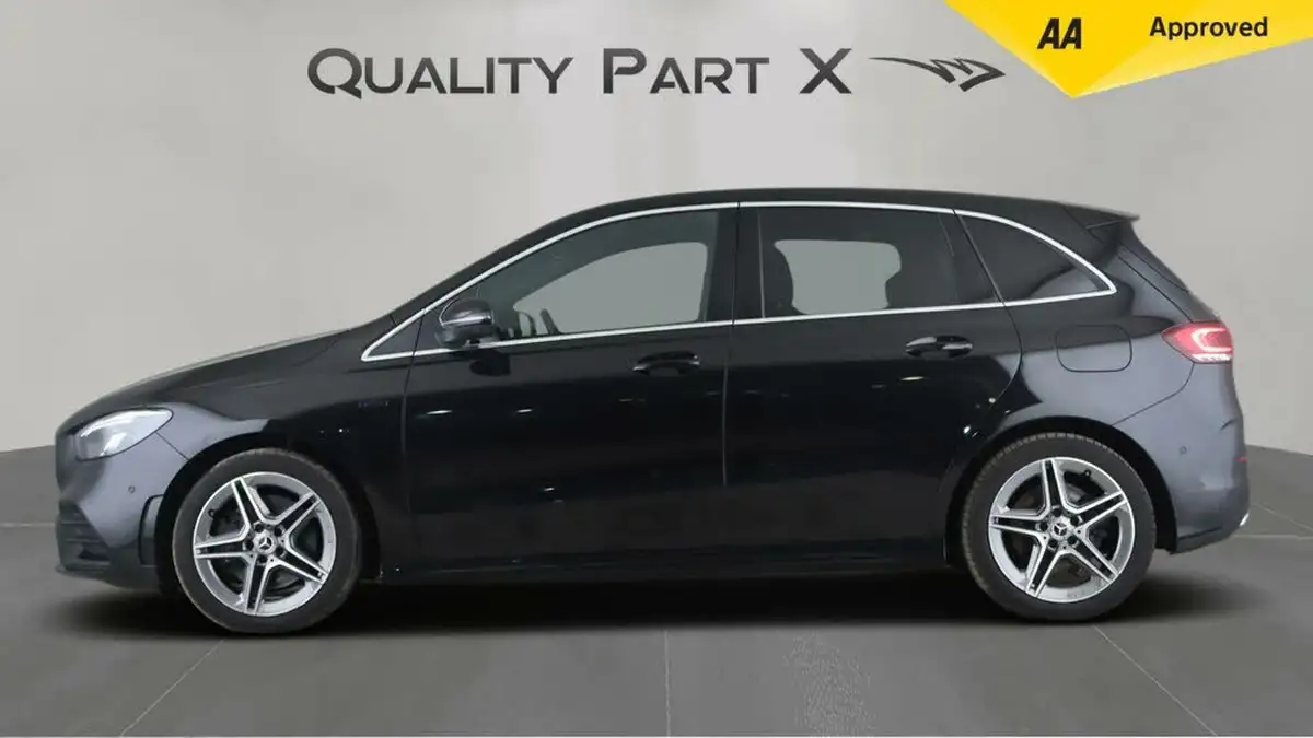 2021-mercedes-benz-b-class-13-b250e-amg-line-executive-big-3