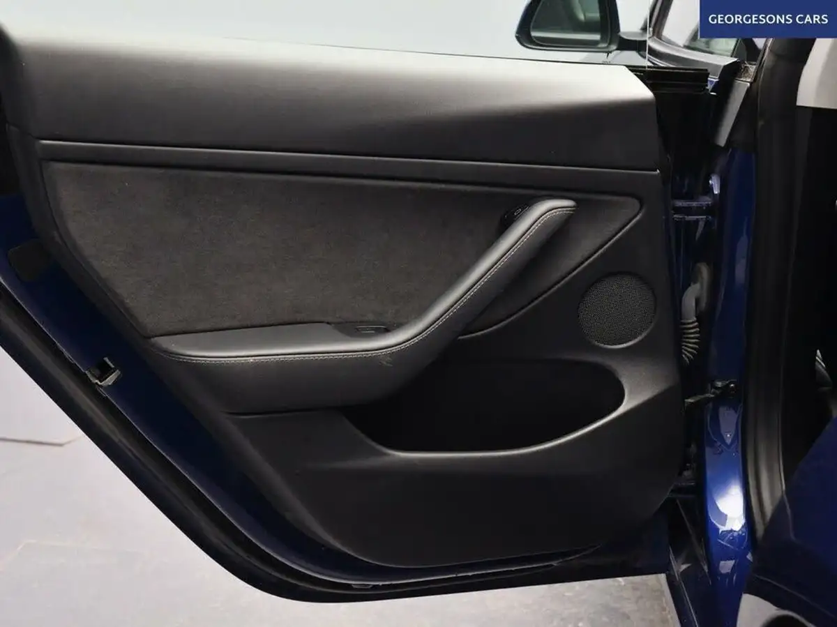 2021-tesla-model-3-e-long-range-4x4-big-21