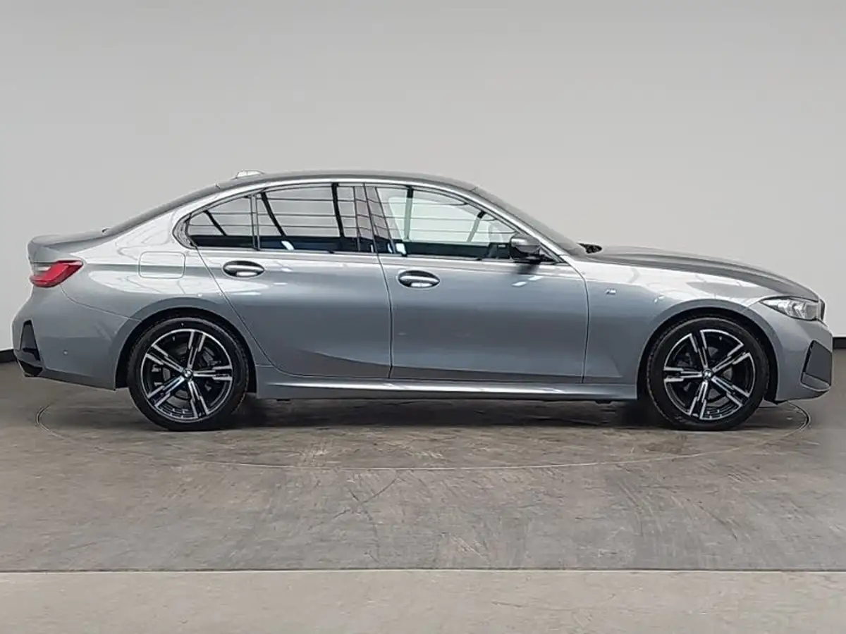 2024-bmw-3-series-20-320i-m-sport-saloon-4d-big-2