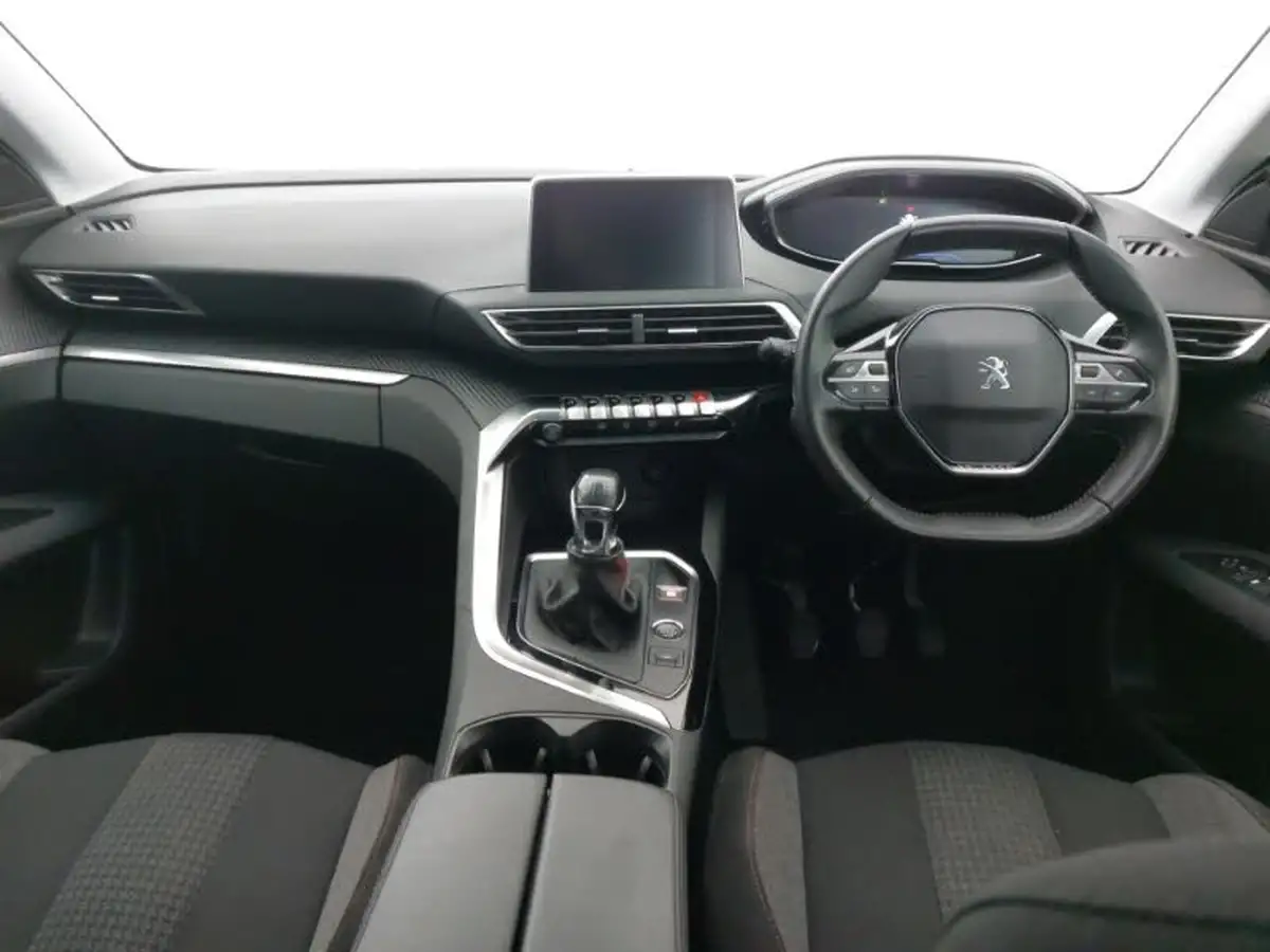 2022-peugeot-5008-suv-15-bluehdi-active-premium-big-2