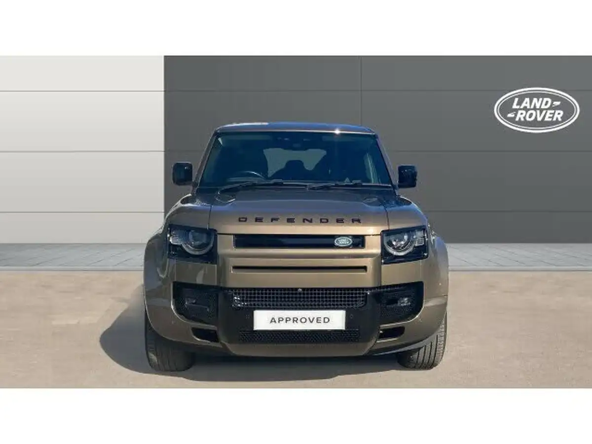 2021-land-rover-110-defender-30-d250-xs-edition-big-6
