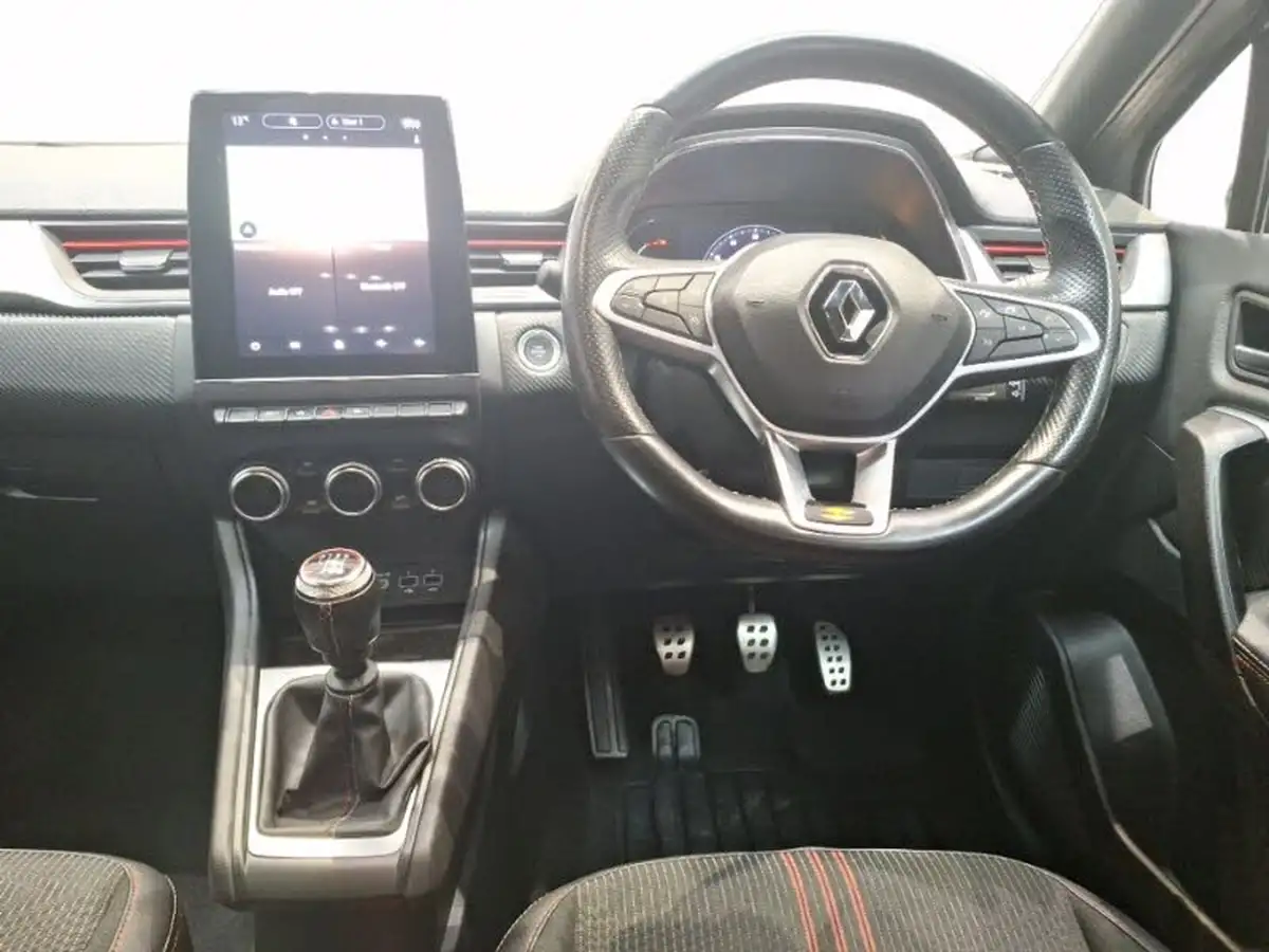 2022-renault-captur-13-tce-rs-line-big-6
