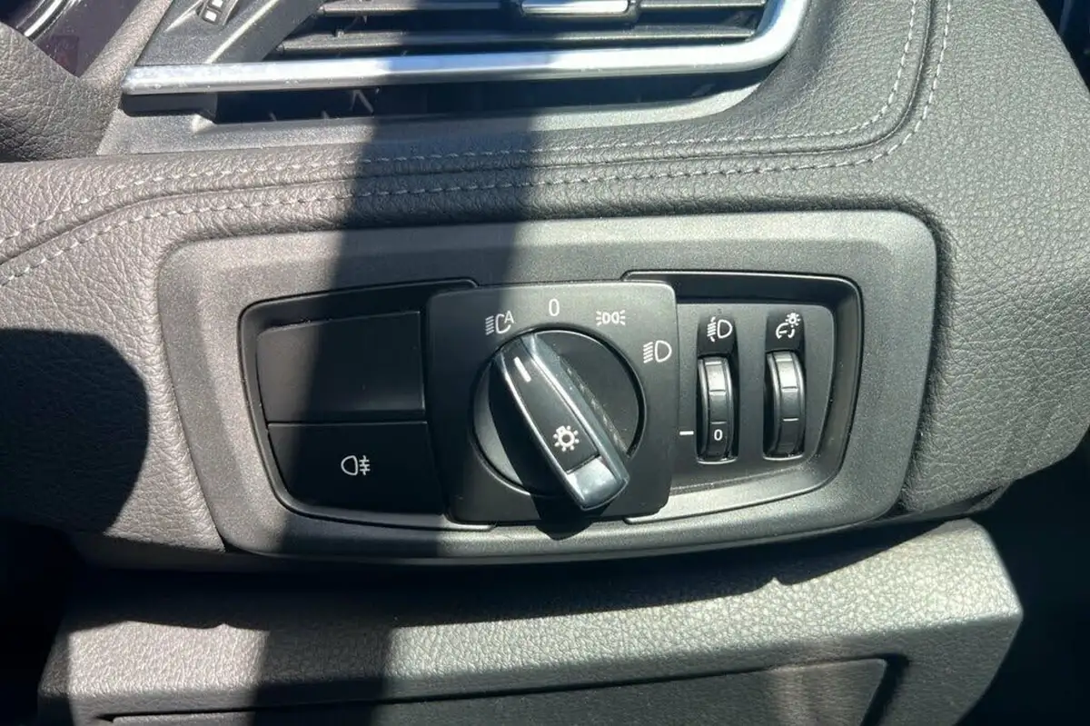 2019-bmw-2-series-15-225xe-phev-sport-premium-big-29