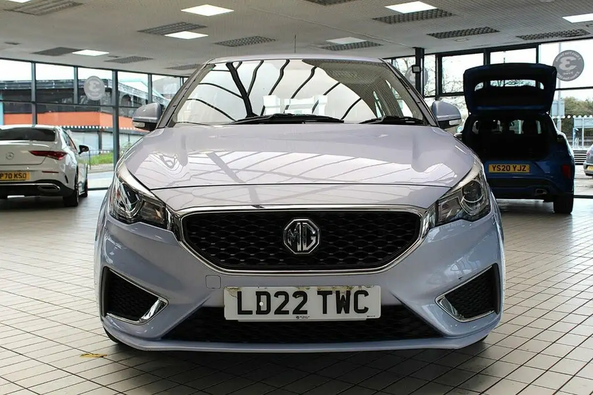 2022-mg-mg3-15-vti-tech-exclusive-nav-big-5