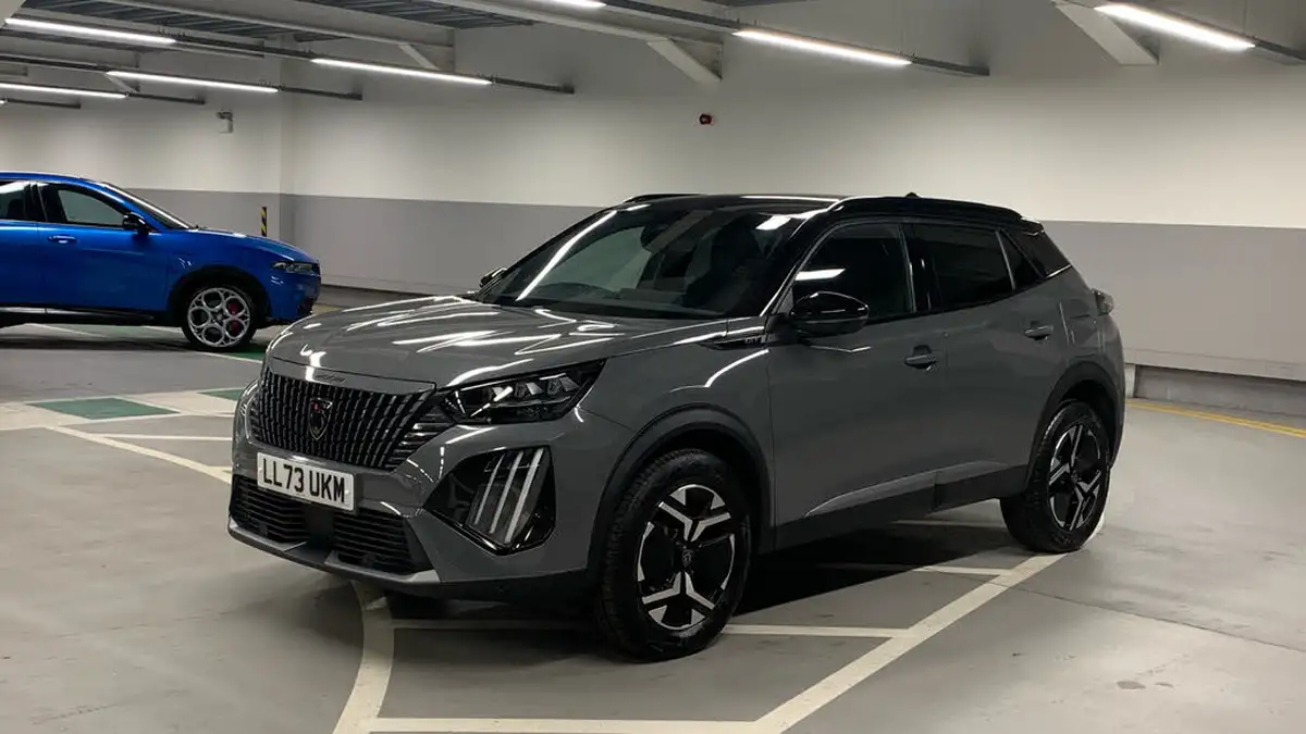 2023-peugeot-2008-suv-big-6