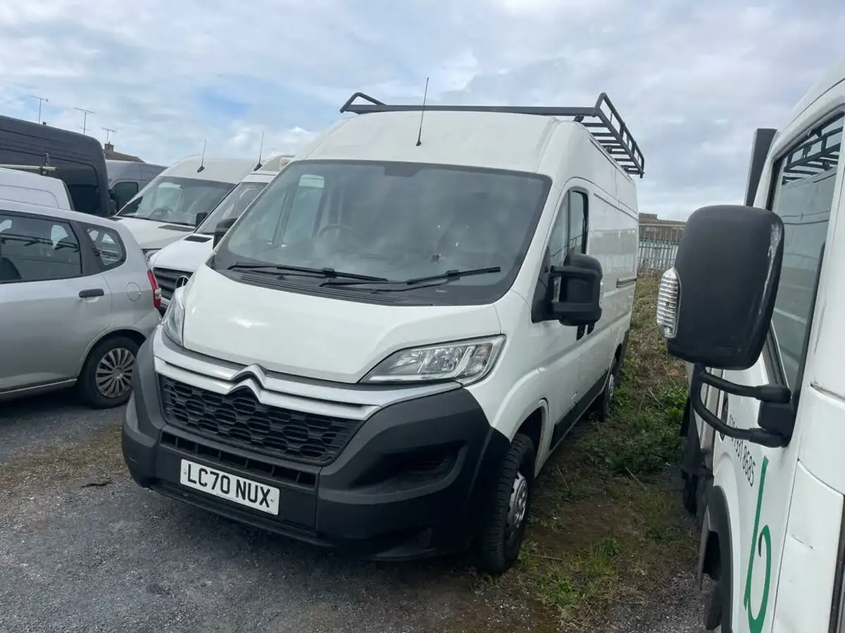2020-citroen-relay-22bluehdi-35-l2h2-enterprise-big-0