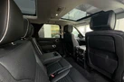 2020-land-rover-discovery-30-sd6-hse-luxury-small-40