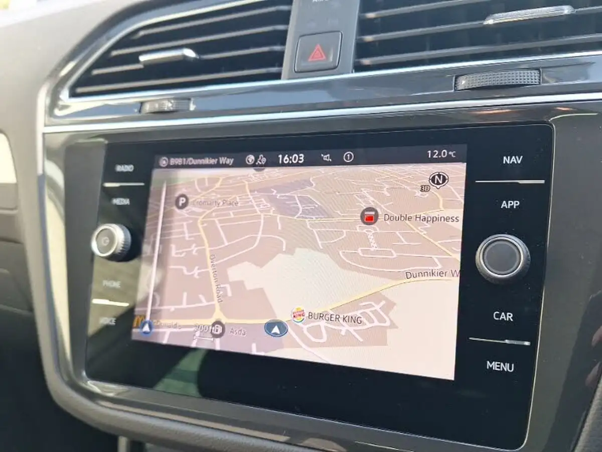 2023-volkswagen-tiguan-15-tsi-life-150ps-dsg-big-15