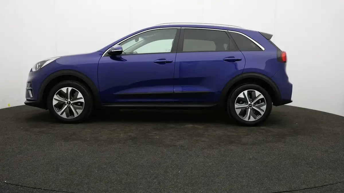 2022-kia-e-niro-ev-2-64-big-3