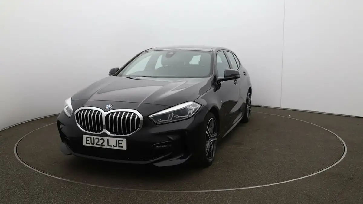 2022-bmw-1-series-15-118i-m-sport-lcp-big-31