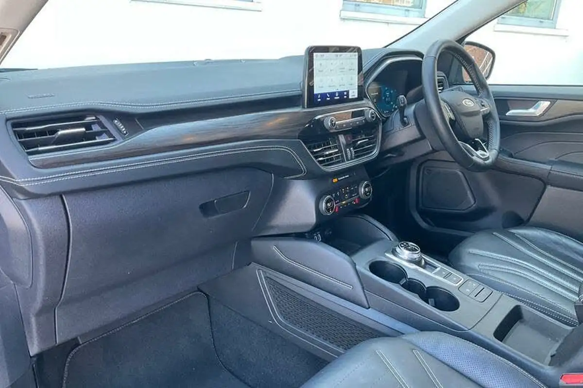 2022-ford-kuga-25t-vignale-190ps-fhev-big-17