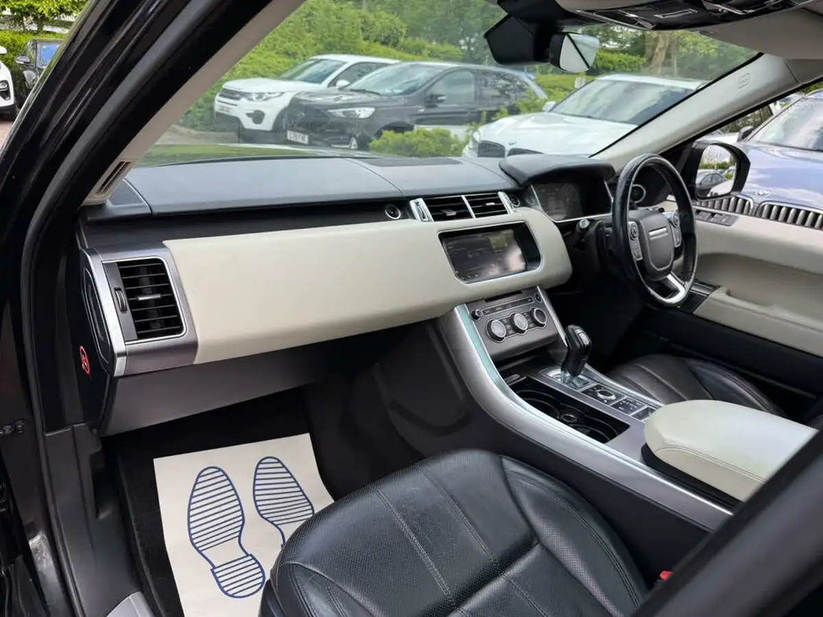 2017-land-rover-range-rover-sport-30-sd-v6-hse-306hp-big-31