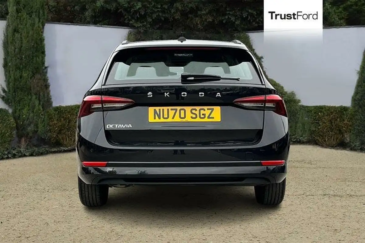 2020-skoda-octavia-15-tsi-se-first-edition-estate-big-6