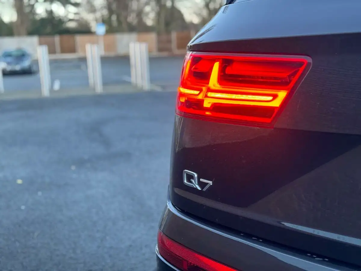 2018-audi-q7-30-45-tdi-s-line-big-75