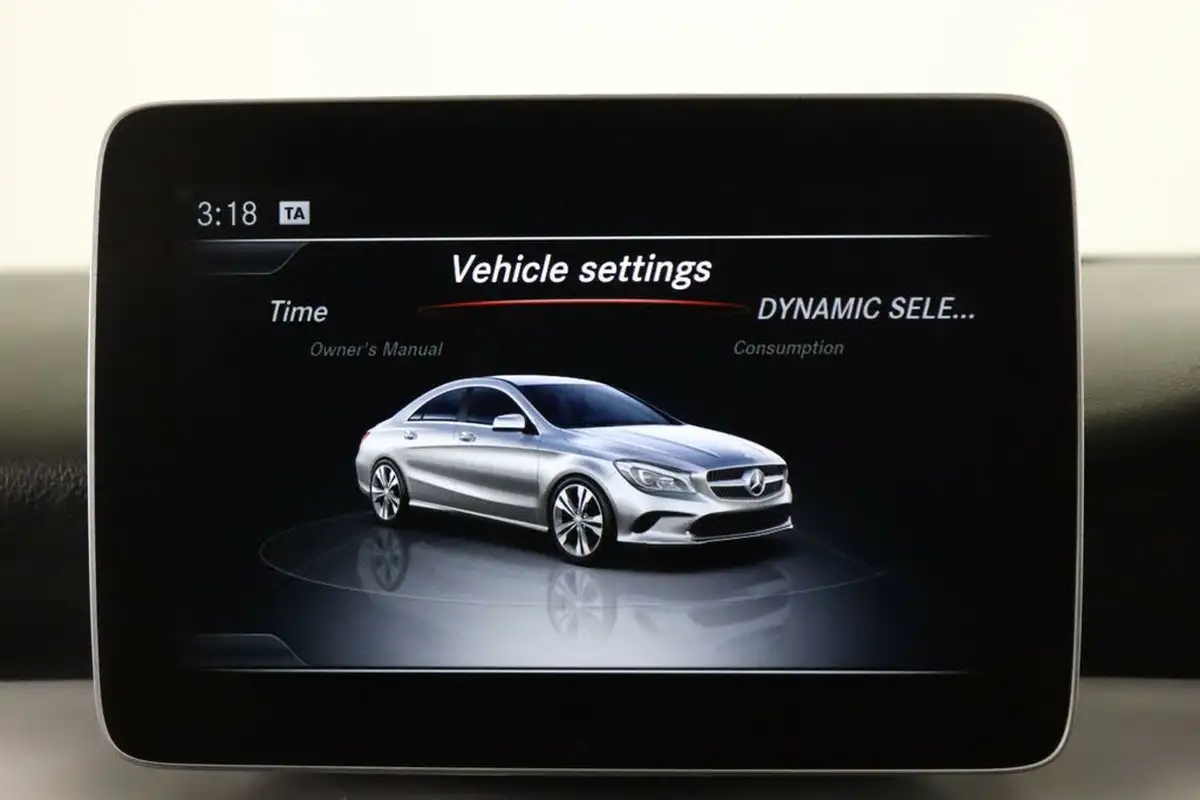 2018-mercedes-benz-cla-16-cla-200-amg-line-night-edition-plusss-coupe-4d-big-36