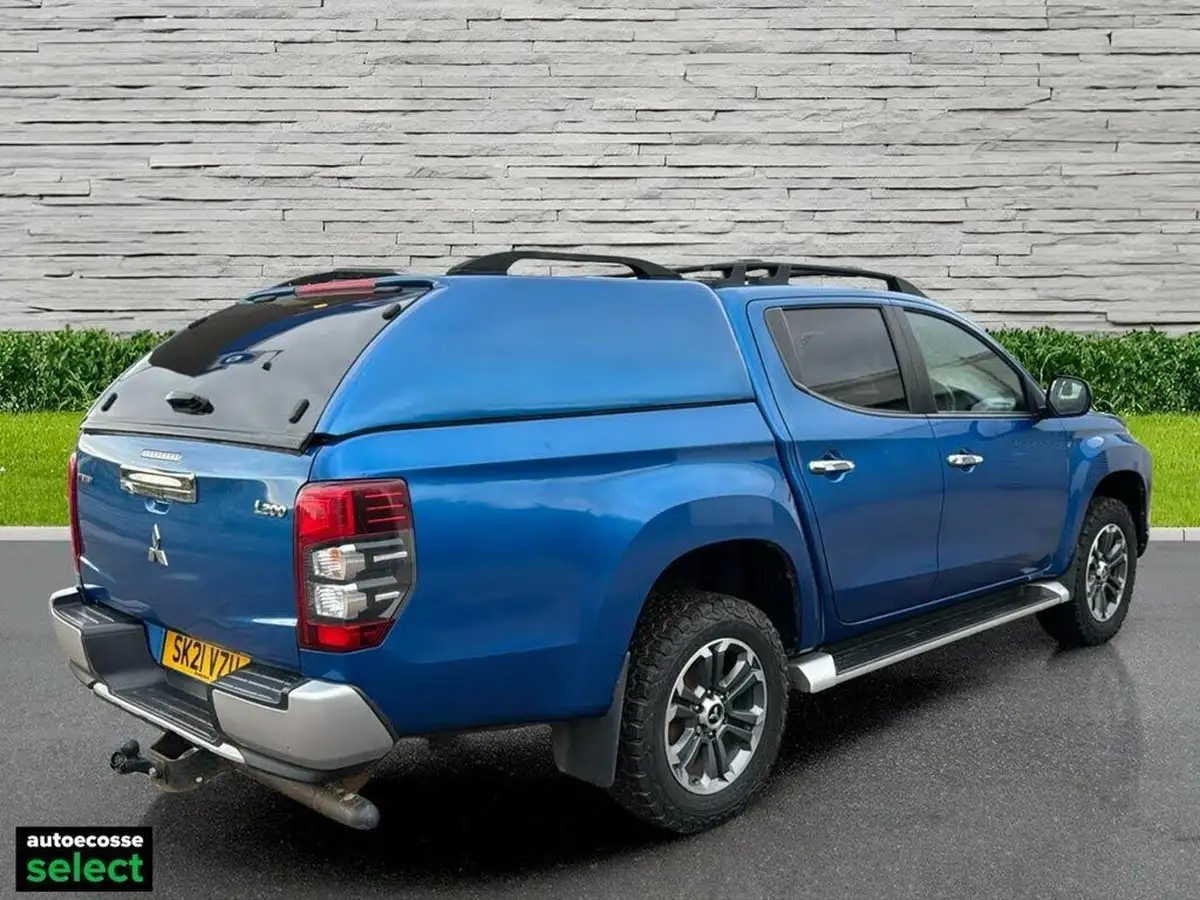2021-mitsubishi-l200-22di-d-warrior-big-15