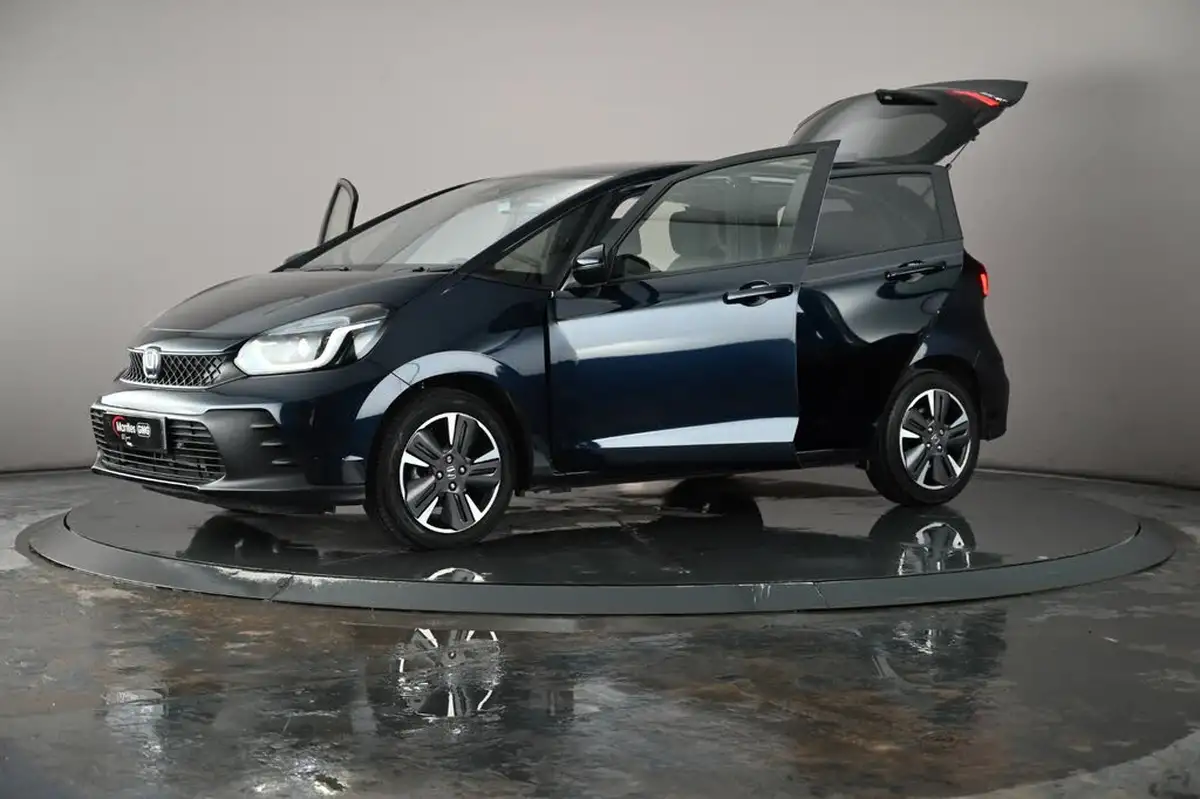 2025-honda-jazz-15-i-mmd-advance-big-43