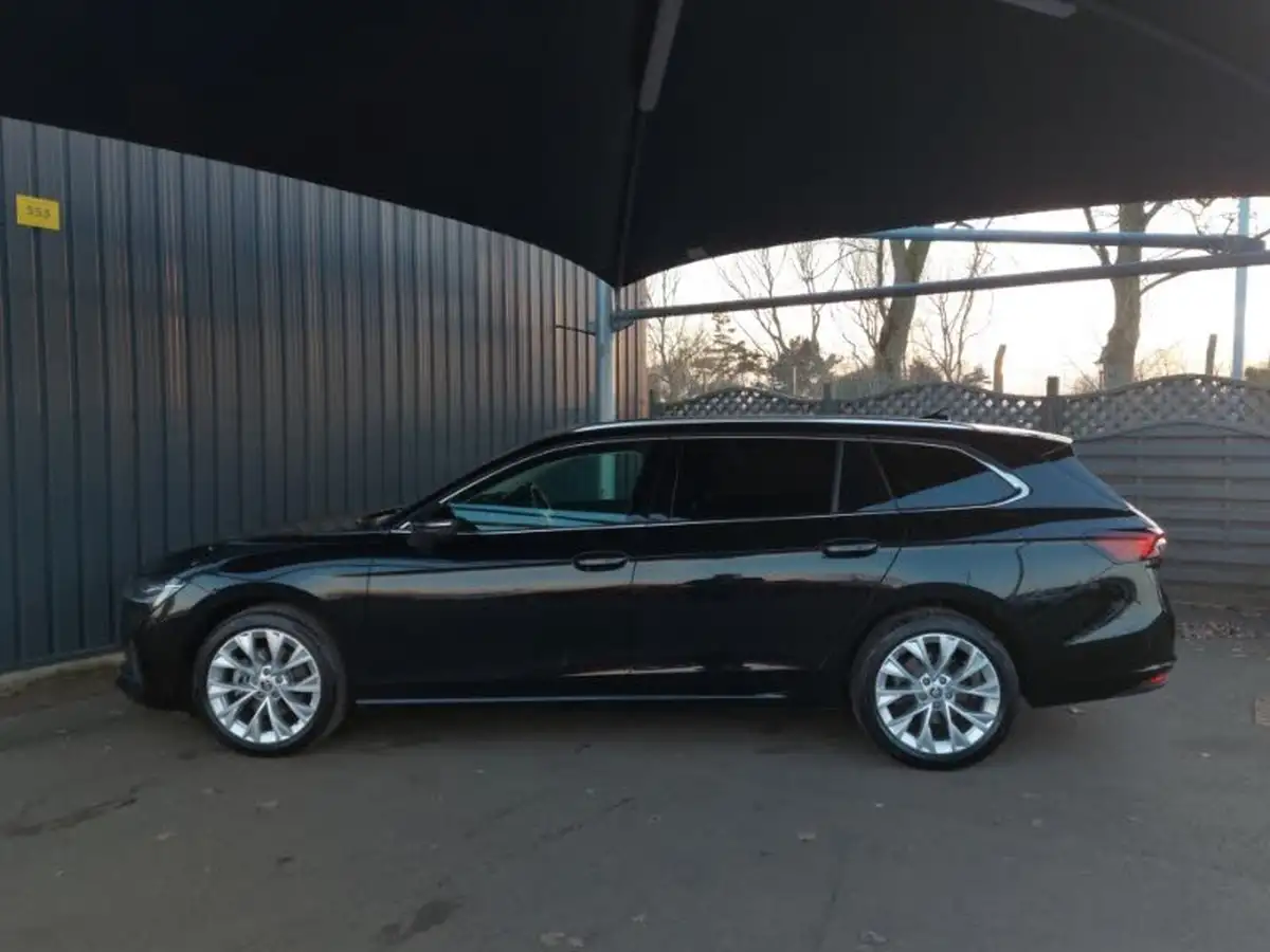2024-skoda-superb-20tdi-se-l-150ps-scr-estate-dsg-big-3