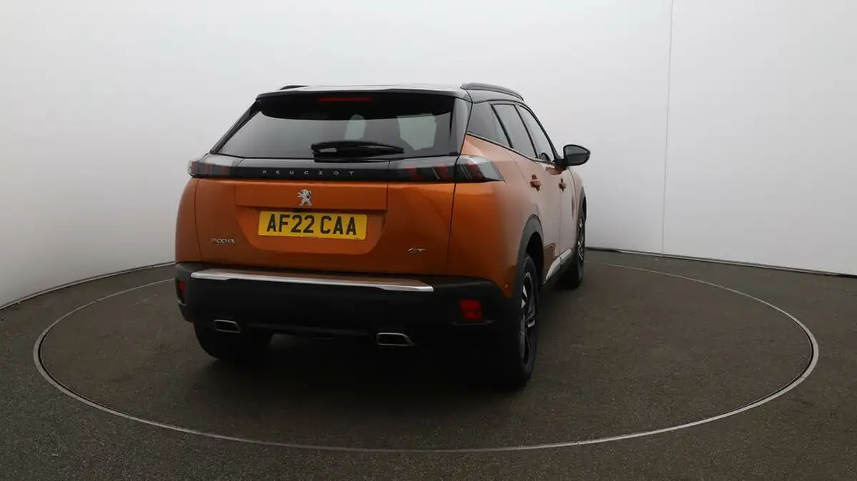 2022-peugeot-2008-suv-12-puretech-gt-big-51