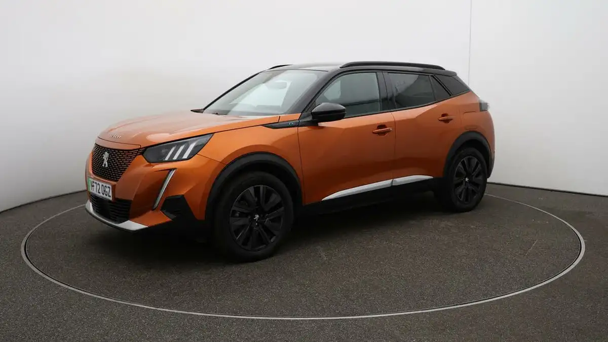 2022-peugeot-2008-suv-e-gt-premium-big-62