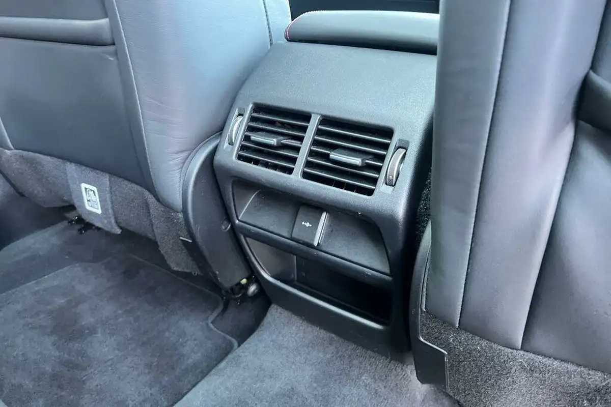 2021-land-rover-discovery-sport-20-d200-r-dynamic-hse-big-49