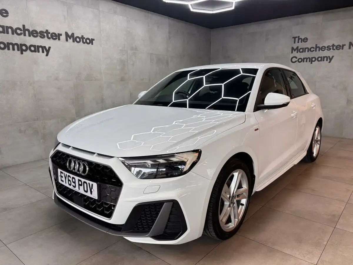 2019-audi-a1-10-30-tfsi-s-line-tronic-big-0